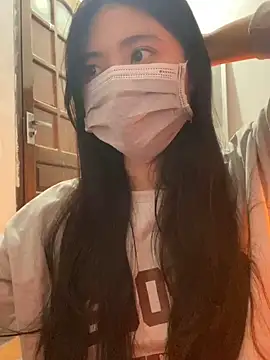 Snapshot of -hanime- chatting on 12-21-24, 03:20 -hanime- online show from 12-21-24, 03:20