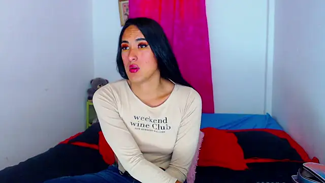 misss estrella online show from 02-17-26, 04:13