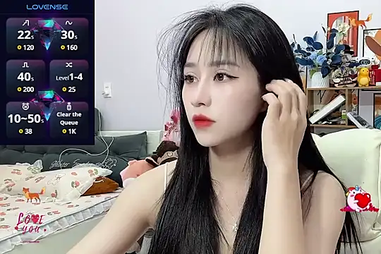  LLisa  online show from 01-01-25, 06:49