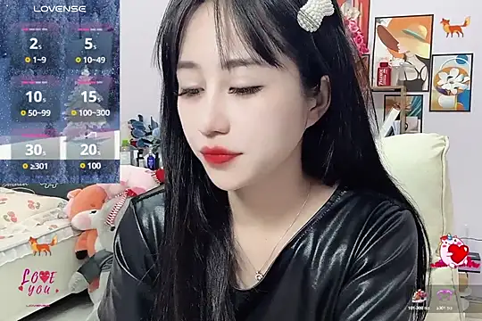  LLisa  online show from 02-14-25, 09:56