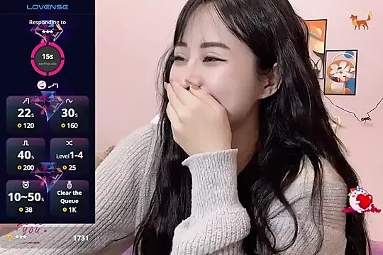  LLisa  online show from 02-27-25, 06:20