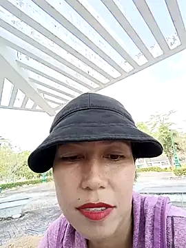 2HotAsain4u online show from 02-16-25, 08:55