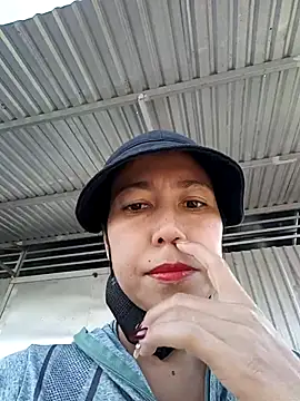 2HotAsain4u online show from 02-21-25, 01:55