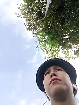 2HotAsain4u online show from 10-09-25, 01:25