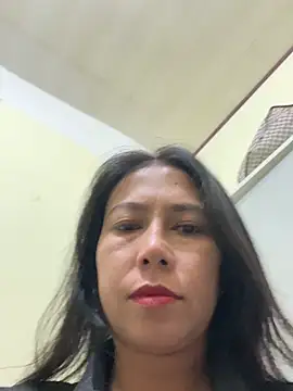 Snapshot of 2HotAsain4u chatting on 02-02-26, 10:41 2HotAsain4u online show from 02-02-26, 10:41