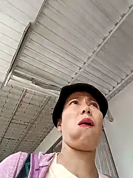 Snapshot of 2HotAsain4u chatting on 02-08-26, 06:28 2HotAsain4u online show from 02-08-26, 06:28