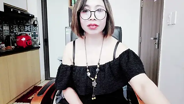 Miu-Le online show from 11-07-25, 09:31