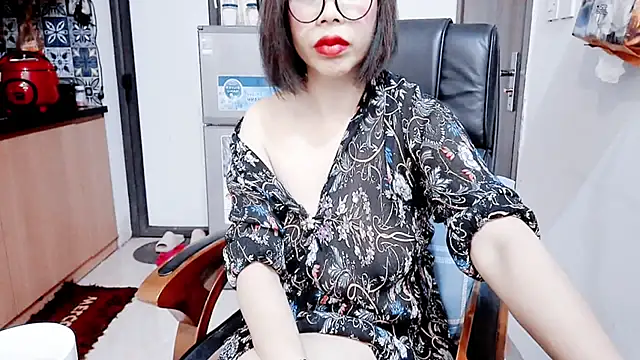 Miu-Le online show from 02-06-26, 05:38