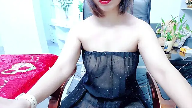 Snapshot of Miu-Le chatting on 05-25-26, 07:03 Miu-Le online show from 05-25-26, 07:03