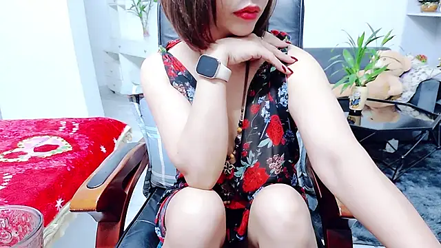 Snapshot of Miu-Le chatting on 05-31-26, 06:09 Miu-Le online show from 05-31-26, 06:09