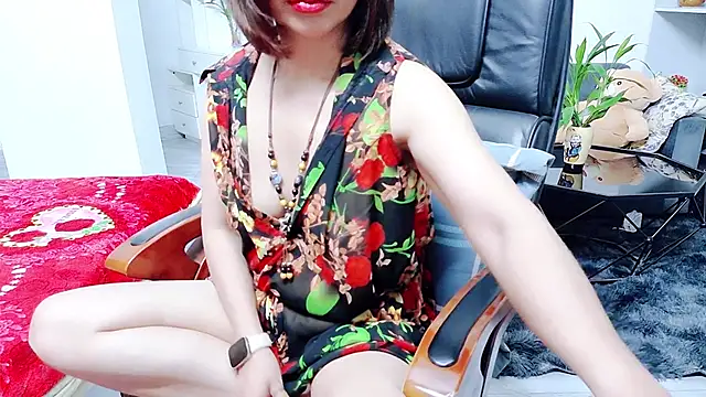 Snapshot of Miu-Le chatting on 06-01-26, 10:00 Miu-Le online show from 06-01-26, 10:00