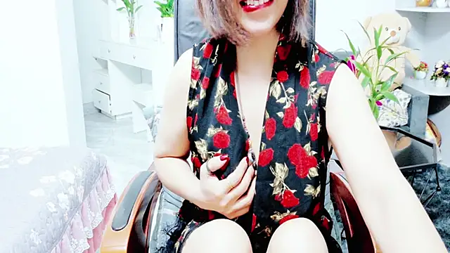 Snapshot of Miu-Le chatting on 06-29-26, 11:05 Miu-Le online show from 06-29-26, 11:05
