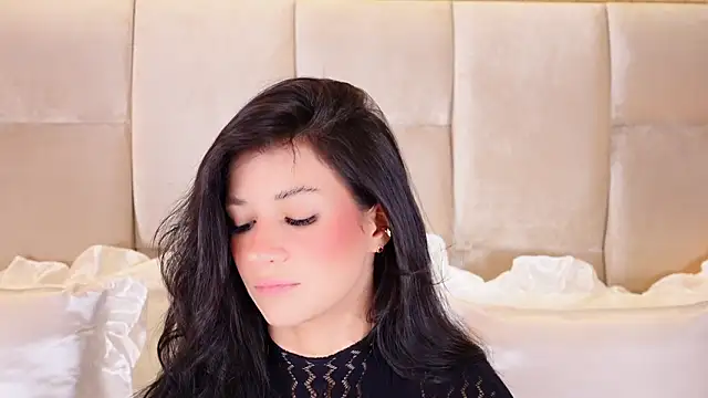 KiraKayleigh1 online show from 02-23-26, 11:24