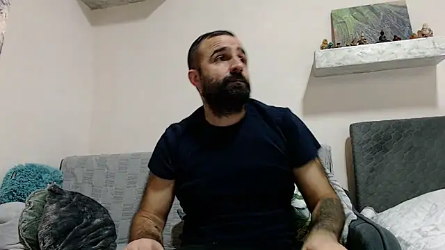 Snapshot of ivat80 chatting on 12-12-24, 02:55 ivat80 online show from 12-12-24, 02:55