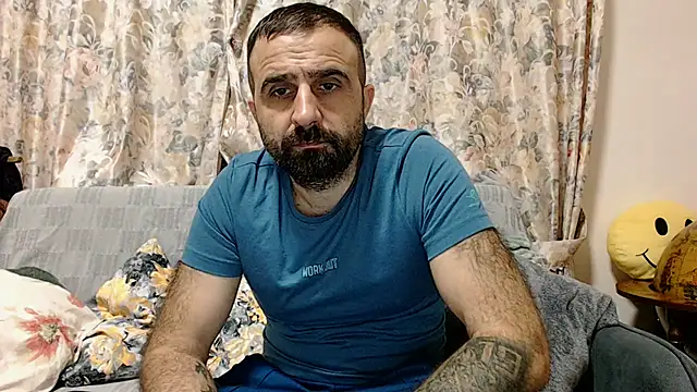 Snapshot of ivat80 chatting on 02-02-25, 03:49 ivat80 online show from 02-02-25, 03:49