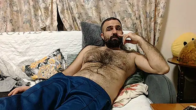 Snapshot of ivat80 chatting on 02-15-25, 04:34 ivat80 online show from 02-15-25, 04:34