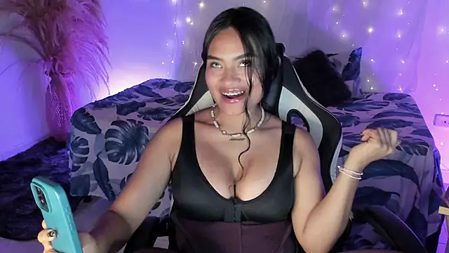 Riana Kean online show from 03-27-26, 12:27