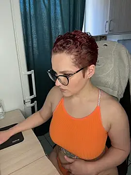 MrMrsRight online show from 03-24-26, 08:41