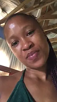 Snapshot of Amazingboodie chatting on 12-25-24, 06:09 Amazingboodie online show from 12-25-24, 06:09