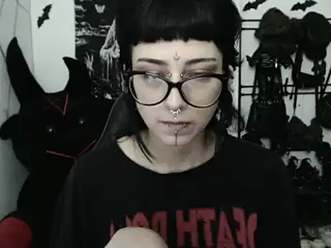 n0sferatus   online show from 03-11-26, 03:23