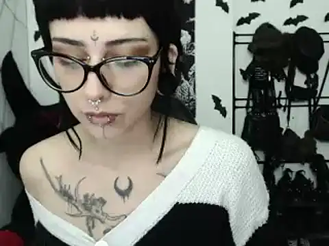 n0sferatus   online show from 03-12-26, 01:56