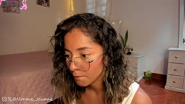 Norma-Jeaane online show from 01-21-25, 08:11