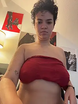 Snapshot of rafamarianoofc chatting on 11-12-25, 10:15 rafamarianoofc online show from 11-12-25, 10:15