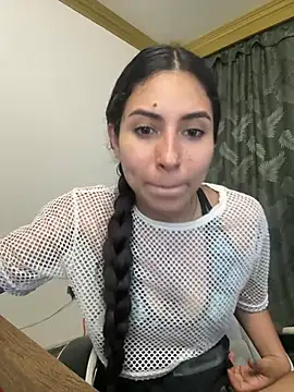 bella-black online show from 03-10-26, 12:48