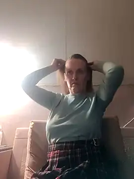 Evelina cute online show from 01-10-25, 10:46