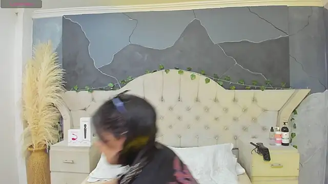 AmberGreyy  online show from 01-06-26, 05:16