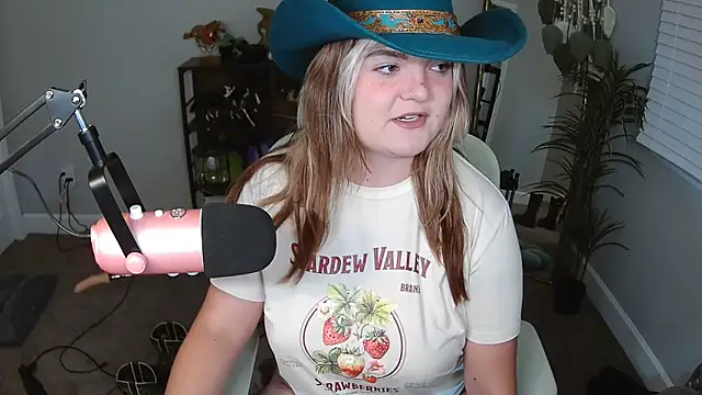 Snapshot of rodeobrii chatting on 04-30-26, 01:56 rodeobrii online show from 04-30-26, 01:56