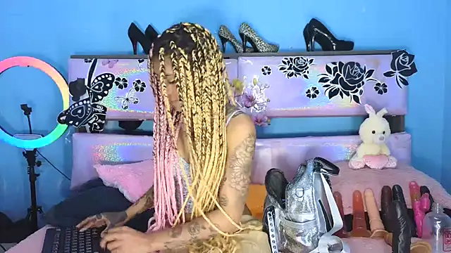 gabbiefoxthx online show from 01-23-25, 07:22