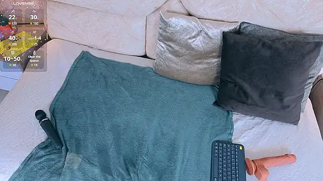 amatista  smith online show from 03-10-26, 08:14