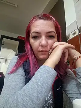 Evadesirex46 online show from 11-11-25, 07:19