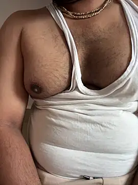 Snapshot of dick69lil chatting on 05-03-26, 08:42 dick69lil online show from 05-03-26, 08:42