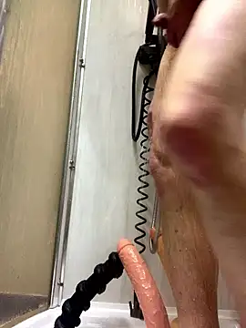 Bigtoyaddict online show from 01-10-26, 07:54