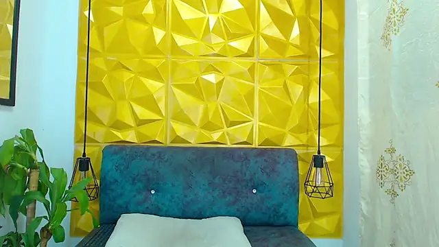 Snapshot of EvilAnnie_ chatting on 02-26-25, 12:16 EvilAnnie online show from 02-26-25, 12:16