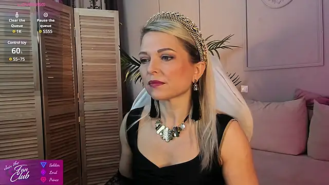 Gloria Lovely online show from 01-28-25, 10:56