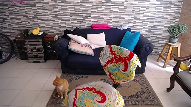 VioletaGomezCo online show from 05-13-26, 04:37