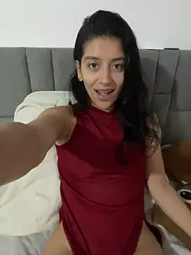 Snapshot of BrittanyDiaz chatting on 07-13-26, 07:27 BrittanyDiaz online show from 07-13-26, 07:27