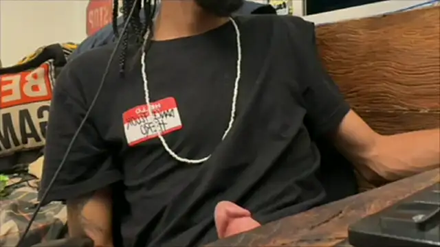 Snapshot of hotcamboy420 chatting on 01-18-25, 04:15 hotcamboy420 online show from 01-18-25, 04:15