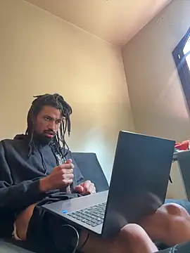 Snapshot of hotcamboy420 chatting on 10-01-25, 01:50 hotcamboy420 online show from 10-01-25, 01:50