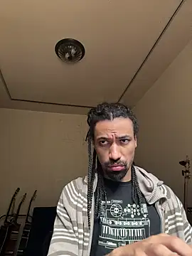 Snapshot of hotcamboy420 chatting on 10-29-25, 04:31 hotcamboy420 online show from 10-29-25, 04:31