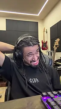 hotcamboy420 online show from 01-08-26, 02:36