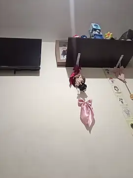 karlamorris  online show from 11-14-25, 11:42