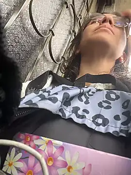 karlamorris  online show from 03-30-26, 01:12