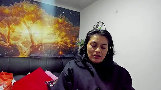 Lust Mom41 online show from 12-31-24, 11:31