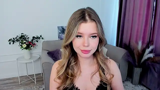 FollowLovee online show from 09-25-25, 12:09