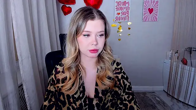 FollowLovee online show from 02-22-26, 07:34