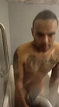 Snapshot of Houstonslong1 chatting on 01-30-25, 08:22 Houstonslong1 online show from 01-30-25, 08:22